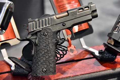 Sti Internationals New Dvc Series Hex And Host Pistols For 2017