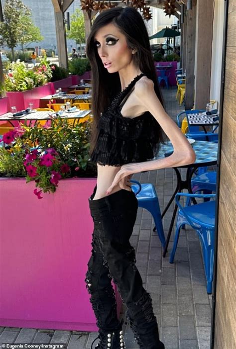 Anorexic Youtuber Eugenia Cooney Prompts Wave Of Serious Health