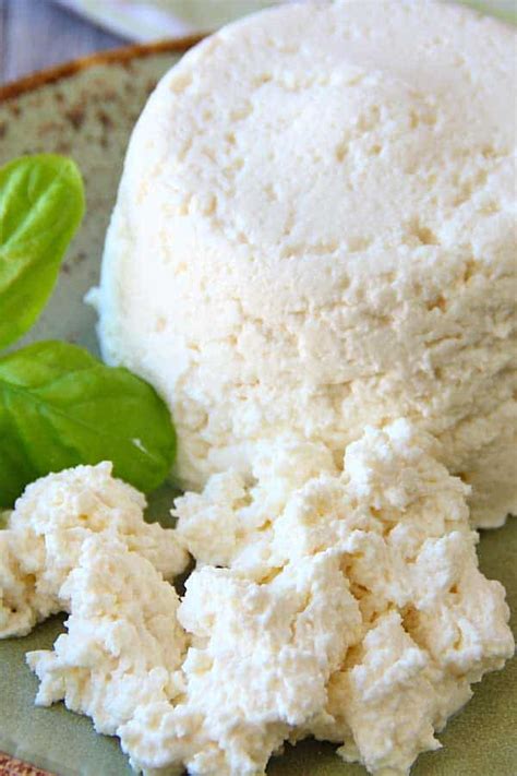 How To Make Ricotta Cheese Slowly Heat The Milk To 185f Ufbvummfbh