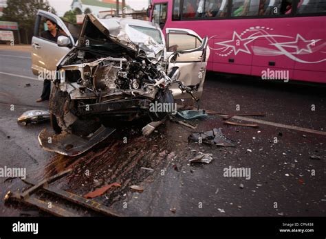 Road Traffic Crashes Hi Res Stock Photography And Images Alamy