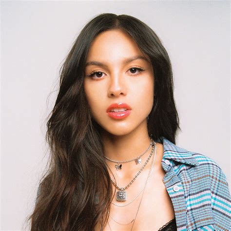Emails will be sent by or on behalf of umg recordings. Olivia Rodrigo Merilis Album Debutnya, "Sour" - Creative Disc