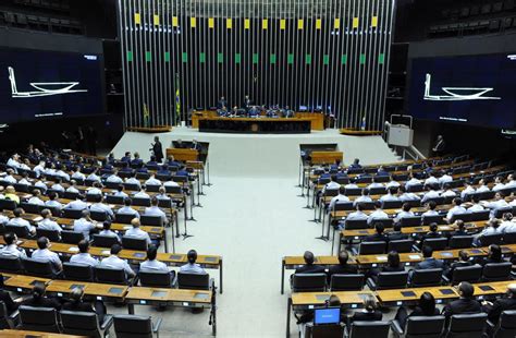 Câmara conclui votação da nova taxa de juros do BNDES MP segue para o