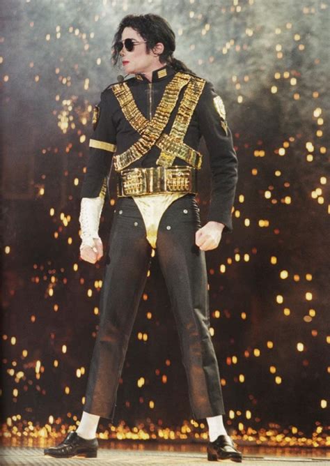 Q On The Dangerous World Tour In September 1992 Michael Jackson