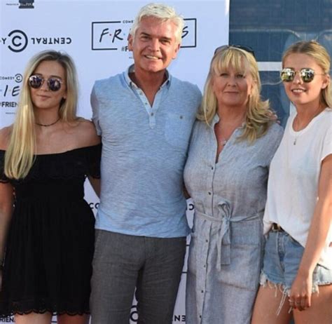 Who Is Molly Lowe Know Details About Phillip Schofield Daughter Age
