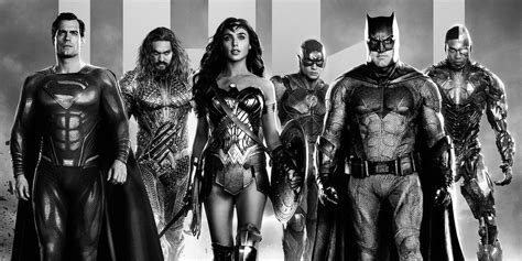 zack snyder s justice league new clip teases black and white version