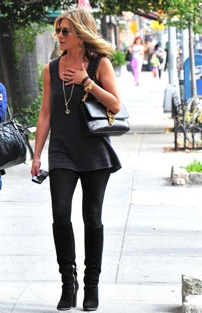 Jennifer Aniston Is A One Woman Parade Of Awesome Fall Boots Glamour