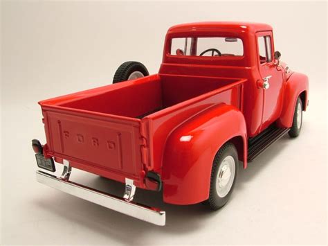 Ford F 100 Pick Up 1956 Rot Modellauto 118 Welly 4295