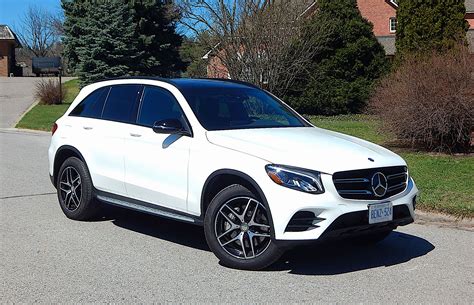 Suv Review 2017 Mercedes Benz Glc 300 4matic Driving