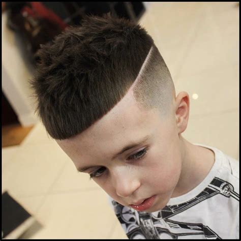 Jungen verblassen Haarschnitte #haarschnitte #jungen #verblassen | Boys