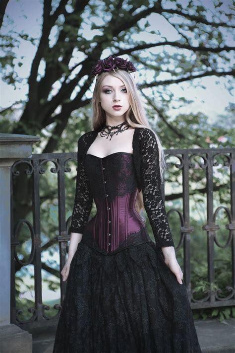 I Love Corsets Photo Fashion Gothic Outfits Gothic Dress