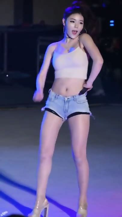 Sexy Korean Hyeri Dance Eporner