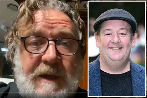 Russell Crowe Reveals Johnny Vegas Is Delivering Food