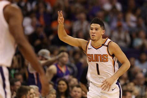 Devin booker gets it to go at the buzzer. Devin Booker: 5 early signs he's making the leap for the ...