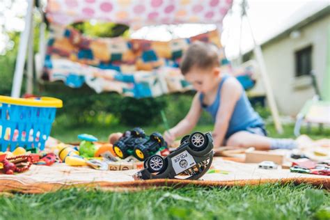 Create An Outdoor Play Area With Toys Outdoor Summer Activities For