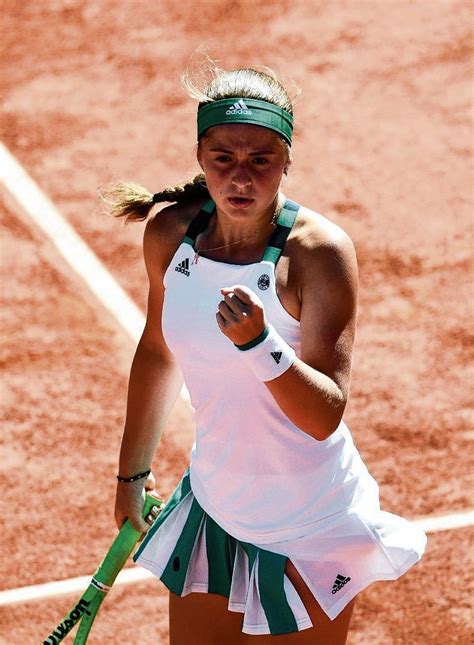 Ostapenko won the 2017 french open singles title, becoming the first player from latvia to win a grand slam tournament and the first unseeded player to. Ongeplaatste Ostapenko 'pats-boem' naar de finale - NRC