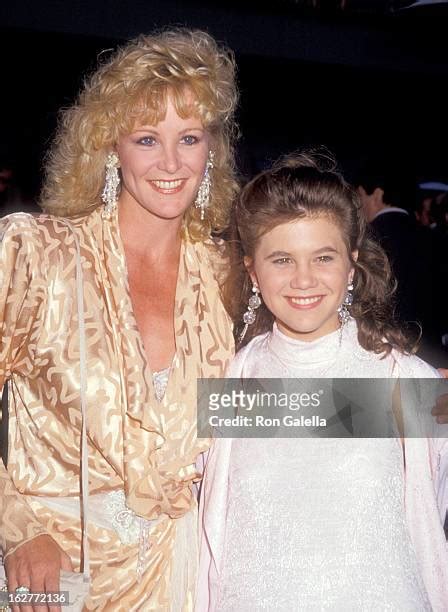 tracey gold photos and premium high res pictures getty images