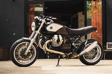 Browse our moto guzzi bellagio unique photo gallery in video format from each angle so that you can explore moto guzzi bellagio better and know all about. END OF THE WORLD. Officine Rossopuro's 'Finisterrae' Moto ...