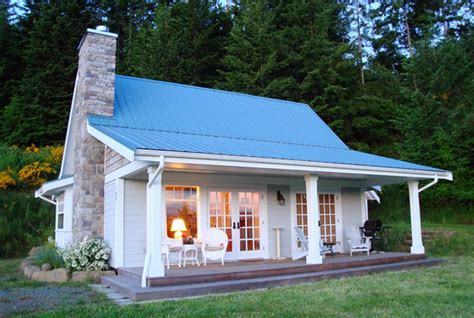 30 Blue Cottage Decor Ideas For Joyful Day House Exterior Small
