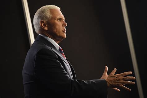 Mike Pence Becomes Donald Trump S Clarifier In Chief