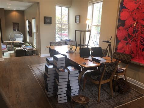 2 pm ( 14:00 ) eastern standard time to your local time and worldwide time conversions. We're Going Live at 2pm EST on Facebook Live! Join Us ...