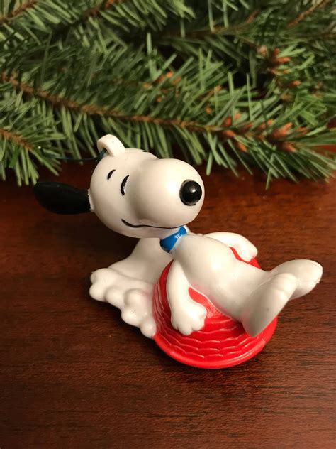 Vintage Snoopy Ornament Sledding Snoopy Peanuts Figurine Snoopy