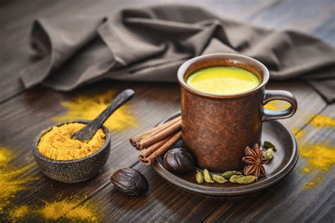 7 Ways Turmeric Benefits Your Health