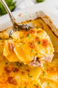 Scalloped Potatoes And Ham Casserole An Easy Dinner Recipe
