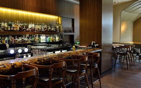 Kuala lumpur pub, lounge ve barlar. MO Bar at Mandarin Oriental, Kuala Lumpur | Asia Bars ...