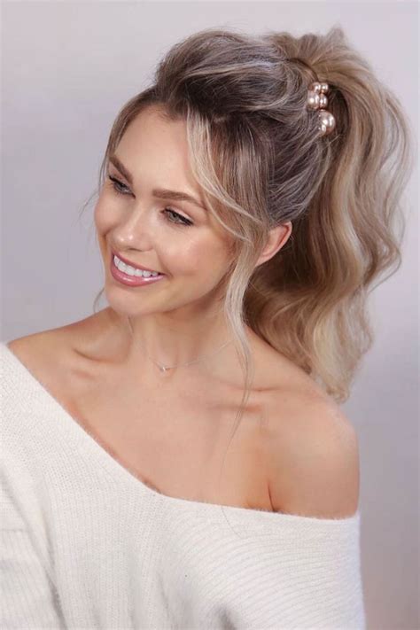 Gorgeous Winter Hairstyles For Long Hair In 2020 Cute Ponytail