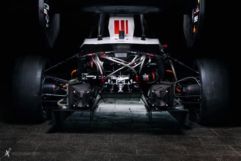 Hydraulic decoupled suspension - the journey starts with a ...