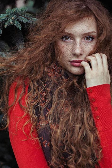 maja topčagić s photos of red headed models with freckles are stunning light stalking
