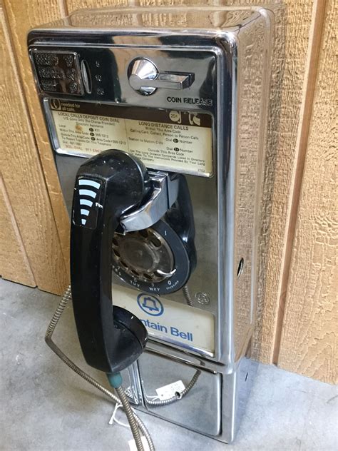 Mountain Bell Rotary Pay Telephone 17999 In Booth 707 Telephone