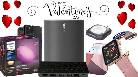 As the valentines day is coming closer all the lovers and couple and husband and wife are busy thinking of the plan for valentines day. Best Valentine's Day gift ideas for Apple fans