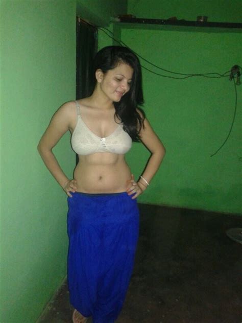 Desi Aunty Nude Sexy Indian Photos Fap Desi