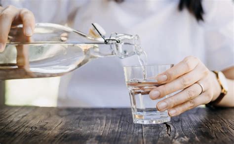5 Ways To Tell If Youre Dehydrated—and What To Do About It Video