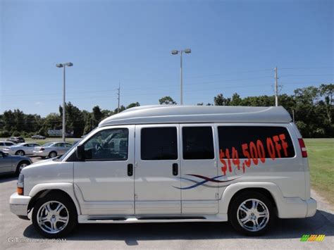 Sheer Silver Metallic 2010 Chevrolet Express Ls 1500 Explorer