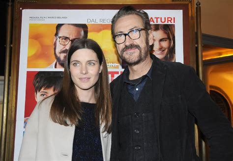 Marco giallini e il dolore per la morte della moglie: Vittoria Puccini al cinema Odeon - La Nazione - Firenze