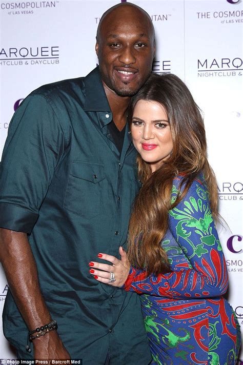 Khloe Kardashian Struggling To Finalise Divorce From Lamar Odom Daily Mail Online