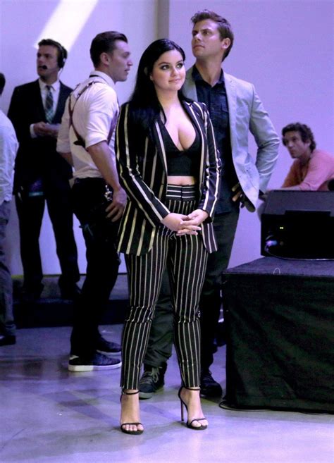 Ariel Winter Cleavage Photos Thefappening
