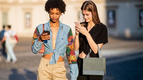 27 Best Shopping Apps 2023 Top Fashion And Home Apps Marie Claire