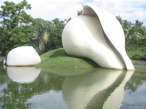 Top 10 Magnificent Statues And Sculpture In Kerala