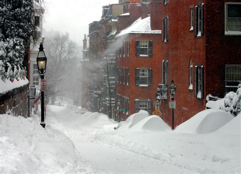 Powerful Blizzard Takes Aim At Northeastern Us