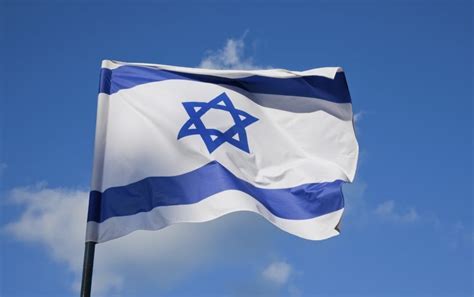Why Id Rather My Son Didnt Wave The Israeli Flag For Independence Day