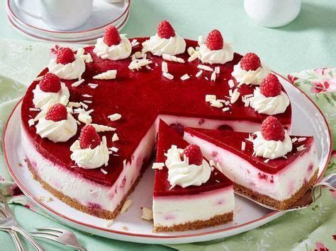 Hier findest du tolle, einfache, leckere und aufwändige kuchen und torten rezepte. Schnelle einfache Torten: 5 Blitz-Kuchen in 30 Minuten ...