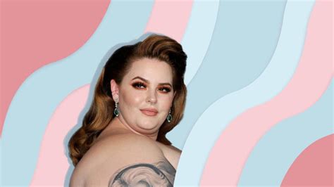 Tess Holliday Shares Nearly Nude Photo To Prove Youre Allowed To Love Yourself I Highly