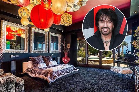 Rock Star Homes With The Glam Factor