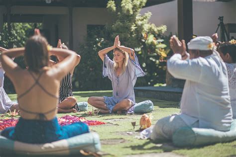 Why I Fell In Love With Group Meditation Escape Haven Health Retreat