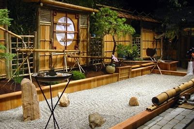 Such a place is very calm and you can easily design it in your own garden just realizing some features. How to Create a Zen Garden in Your Home | | Interior ...