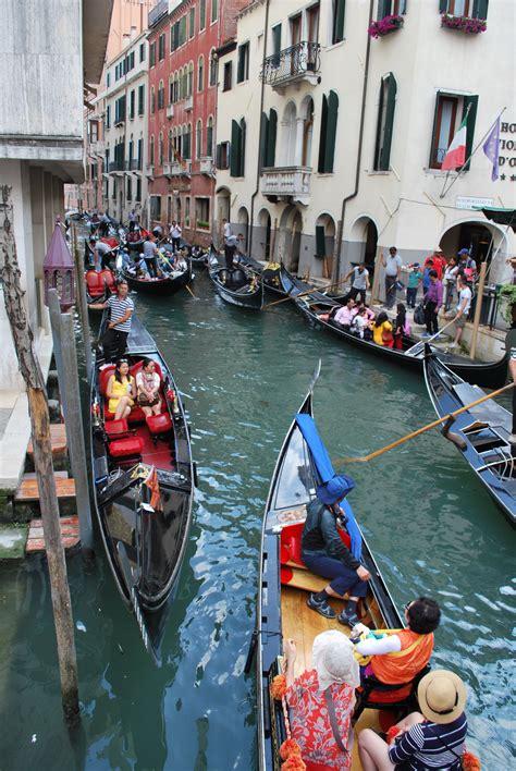 Gondola Jam In Venice Italy Travel Venice Jam Fabulous Trip Venice