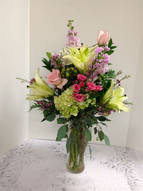 Wholesale flowers and bulk flowers for diy weddings and events. Local Florist Near Me For Flowers | Flower garden, Local ...